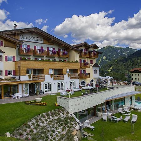 Nature Wellness Hotel Renato Vigo di Fassa Exteriör bild