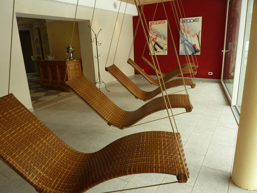 Nature Wellness Hotel Renato Vigo di Fassa Exteriör bild